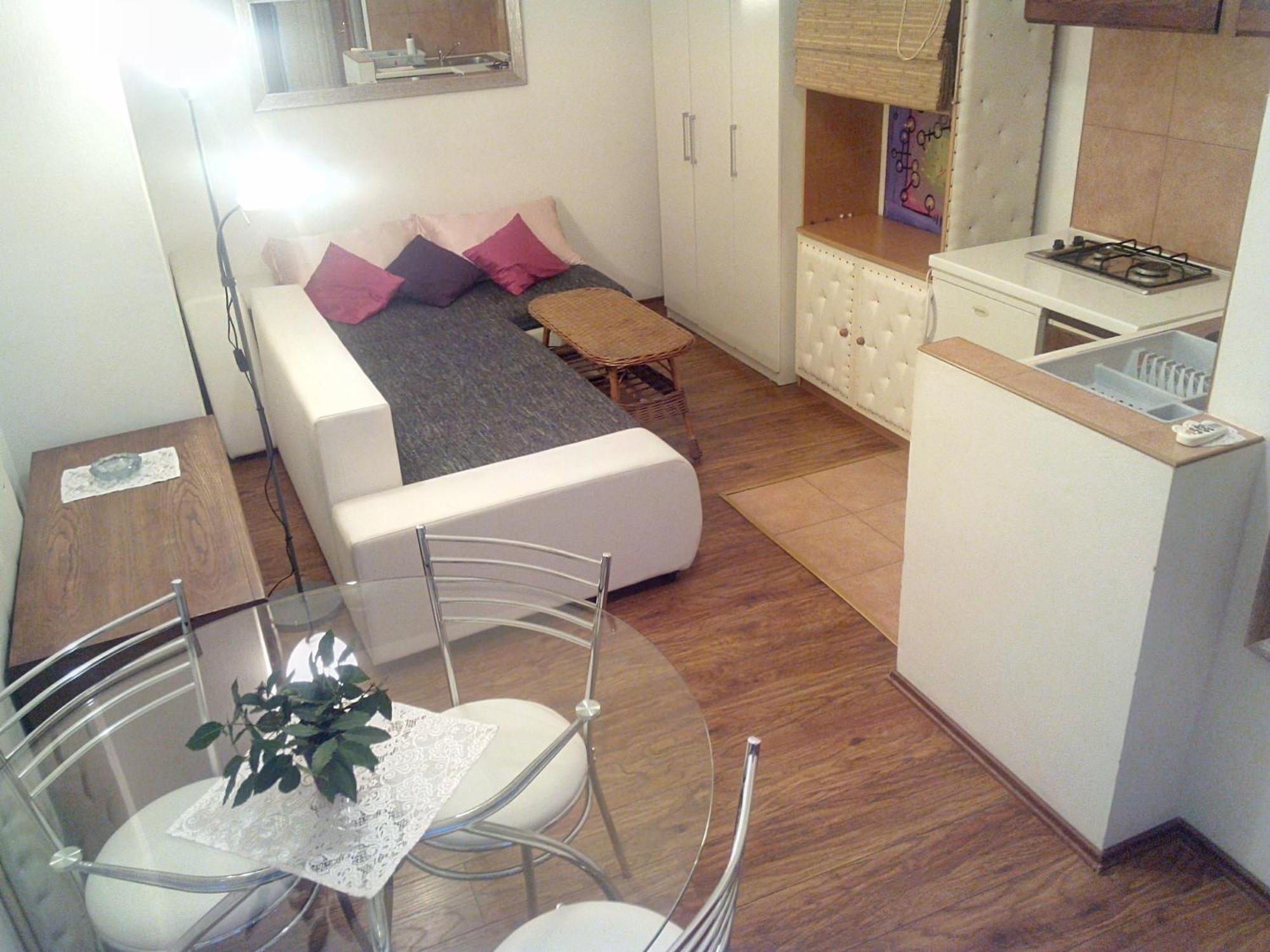 Collins Apartments Pula Habitación foto